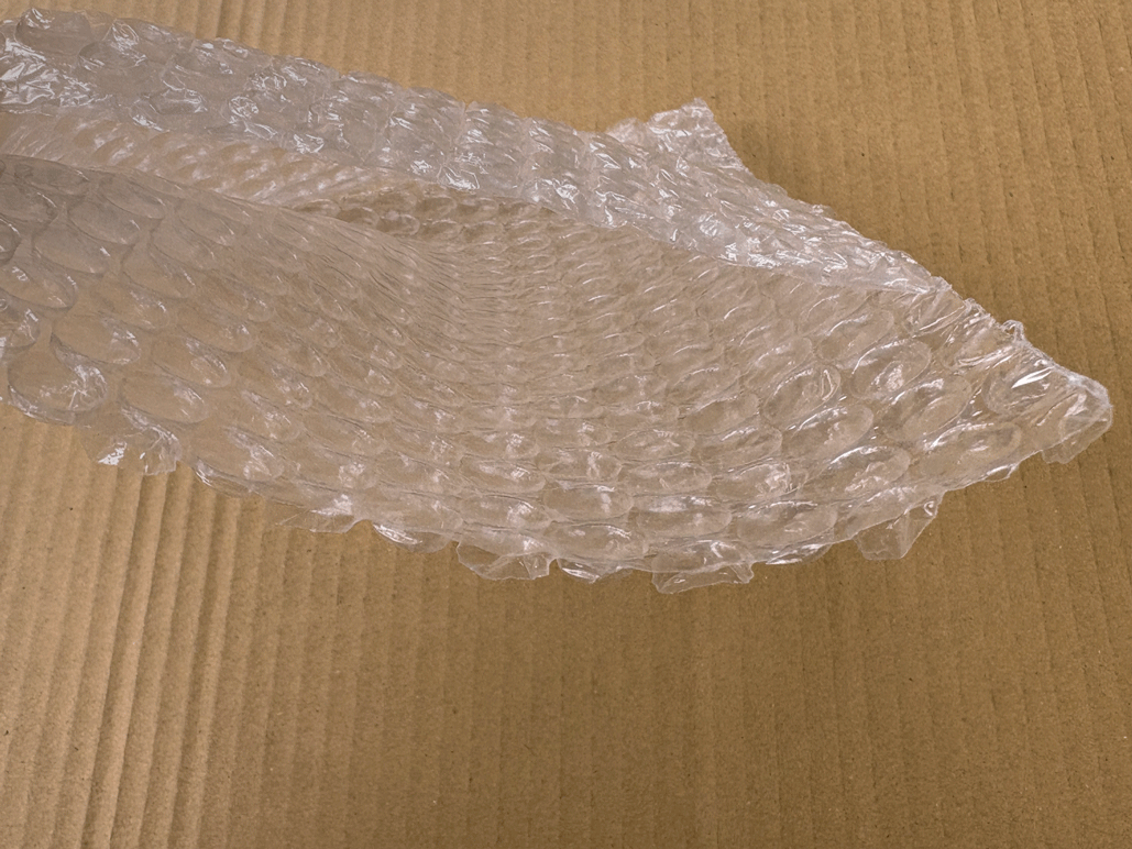 横からみたd36CDサイズプチプチ袋(外粒)